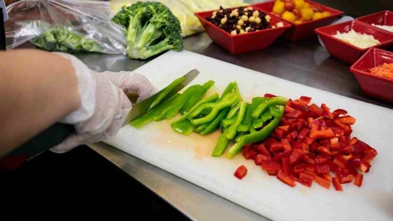cutting food